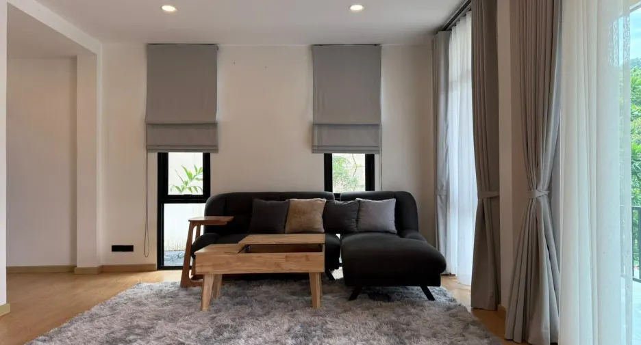 Casa en alquiler de 3 habitaciones en Kathu, Phuket