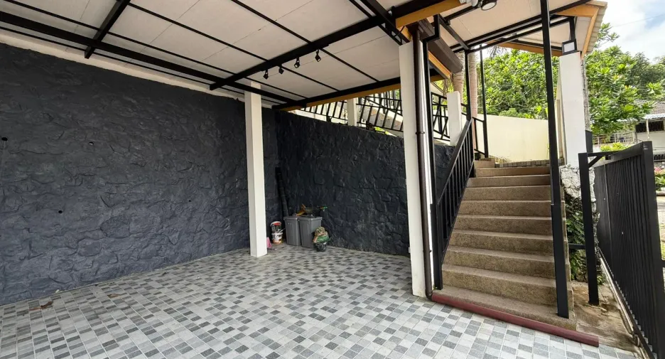 Casa en alquiler de 3 habitaciones en Kathu, Phuket