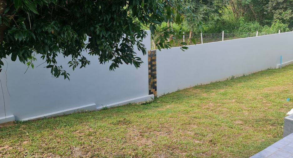 For sale 3 bedrooms villa in Mueang Chiang Rai, Chiang Rai