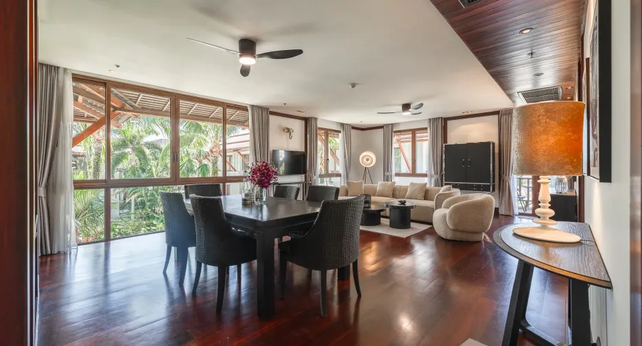 For rent 2 bedrooms condo in Mueang Phuket, Phuket