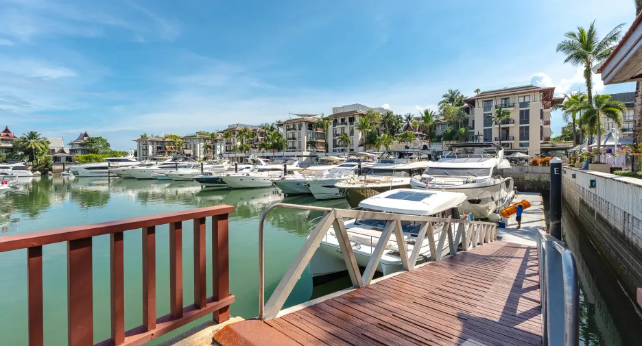For rent 2 bedrooms condo in Mueang Phuket, Phuket