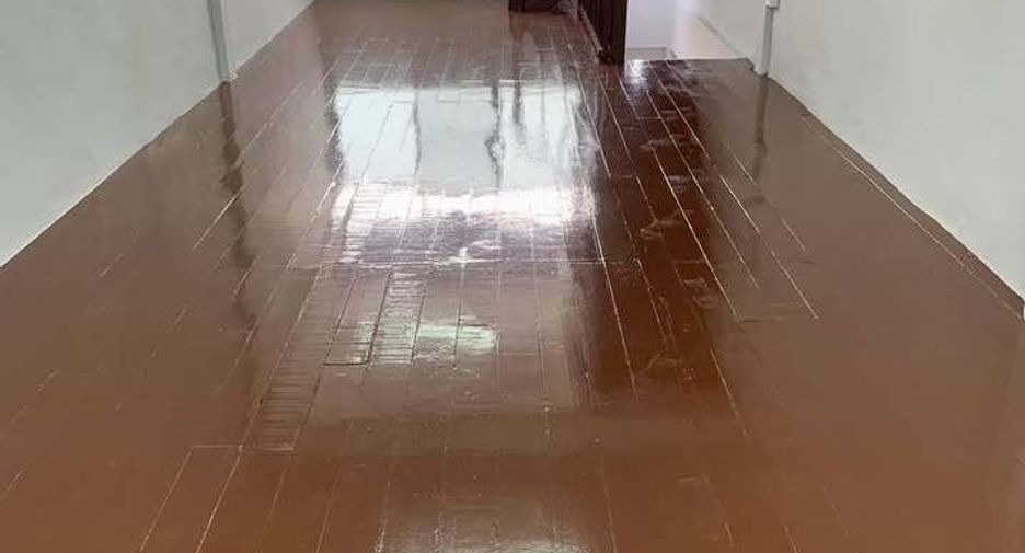 For sale and for rent 1 bed retail Space in Bangkok Noi, Bangkok