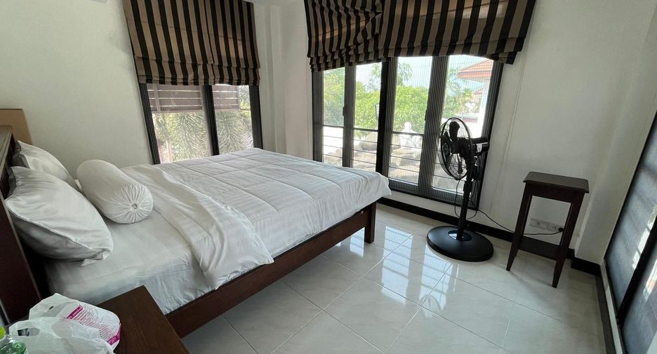 For sale 3 bedrooms villa in Thalang, Phuket