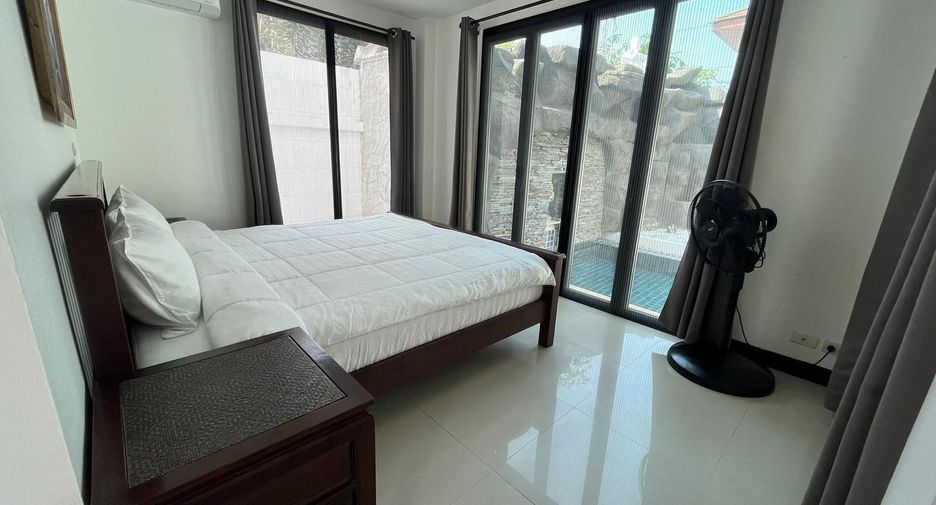 For sale 3 bedrooms villa in Thalang, Phuket