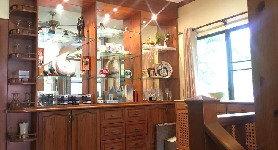 For sale and for rent 3 bedrooms house in Bang Lamung, Chonburi