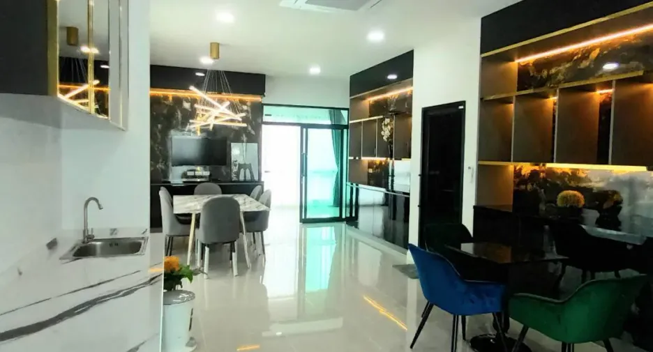Gewerbefläche zum Kauf mit 3 Zimmer in Phasi Charoen, Bangkok