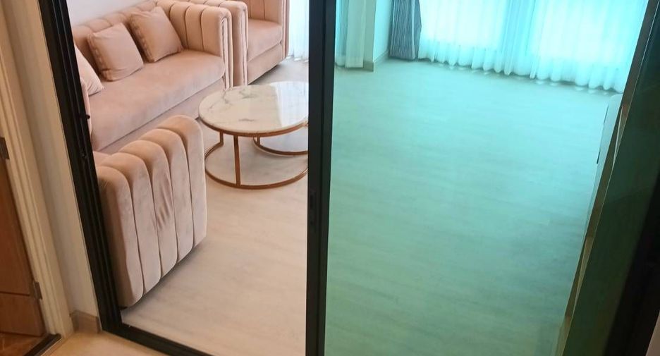 Gewerbefläche zum Kauf mit 3 Zimmer in Phasi Charoen, Bangkok