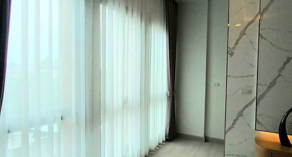 Gewerbefläche zum Kauf mit 3 Zimmer in Phasi Charoen, Bangkok