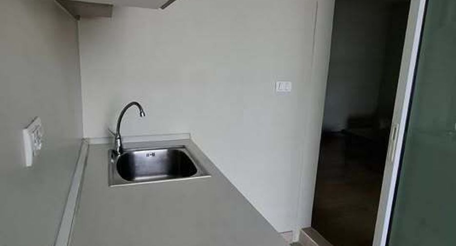For rent 1 bed condo in Khlong Luang, Pathum Thani