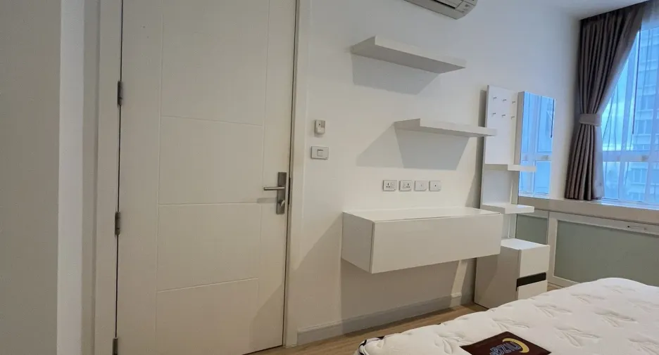 For sale and for rent 1 bed condo in Huai Khwang, Bangkok