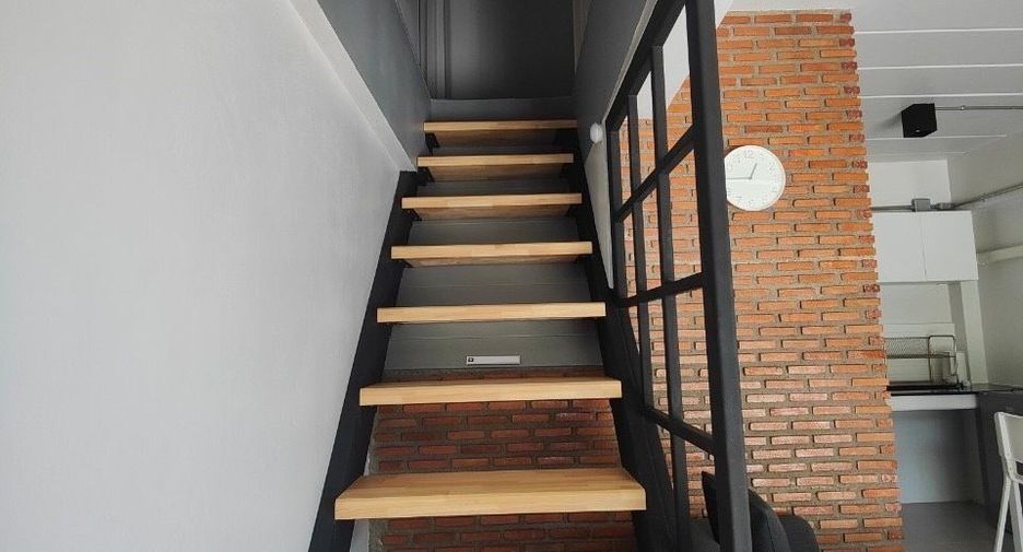 For rent 1 bed townhouse in Bang Lamung, Chonburi