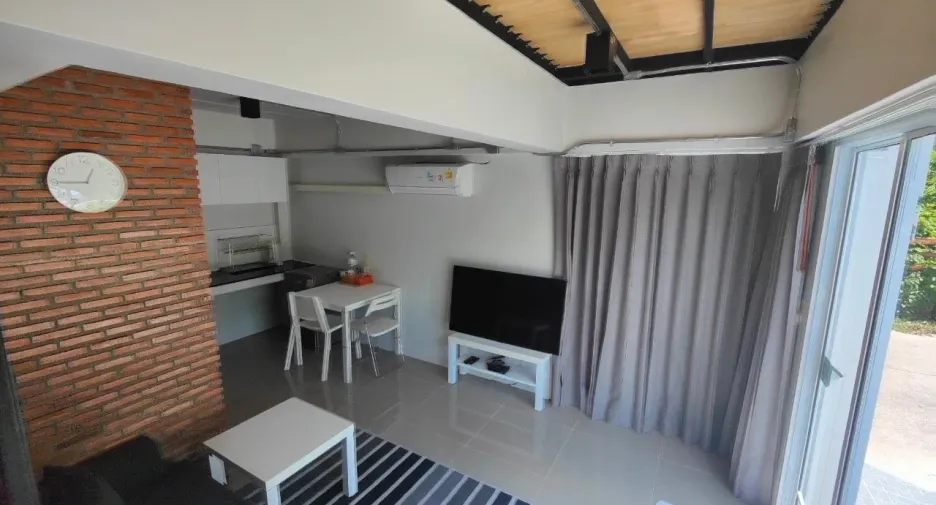 出租 1 卧室 联排别墅 在 Bang Lamung, Chon Buri