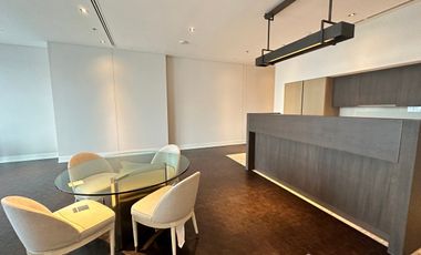 For sale 3 bedrooms condo in Sathon, Bangkok