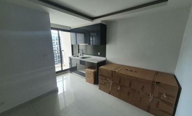 Продажа 1 кровать кондо в Банг Ламунг, Чонбури