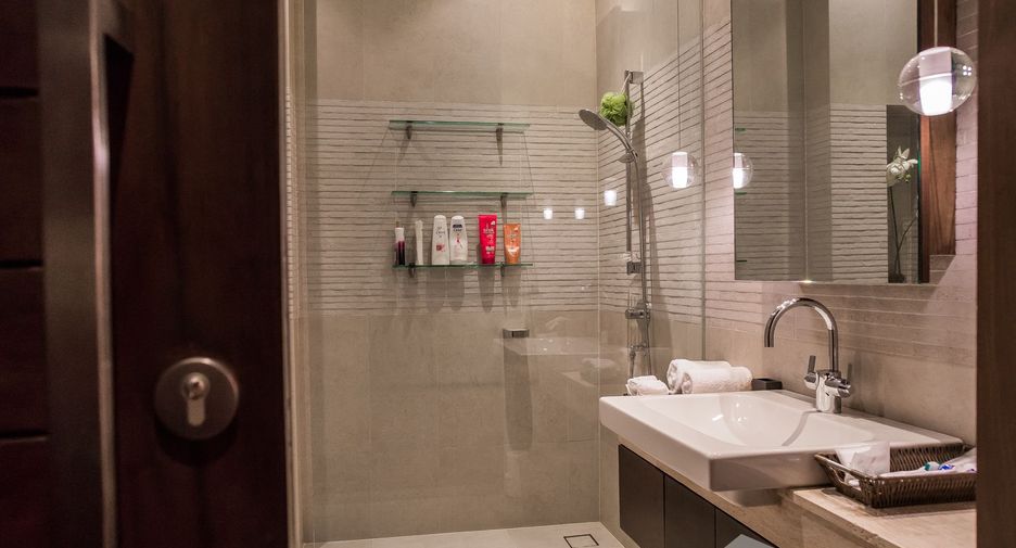 Haus zum Kauf und zur Miete mit 6 Zimmer in Watthana, Bangkok