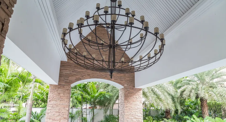 Casa en venta y en alquiler de 6 habitaciones en Watthana, Bangkok