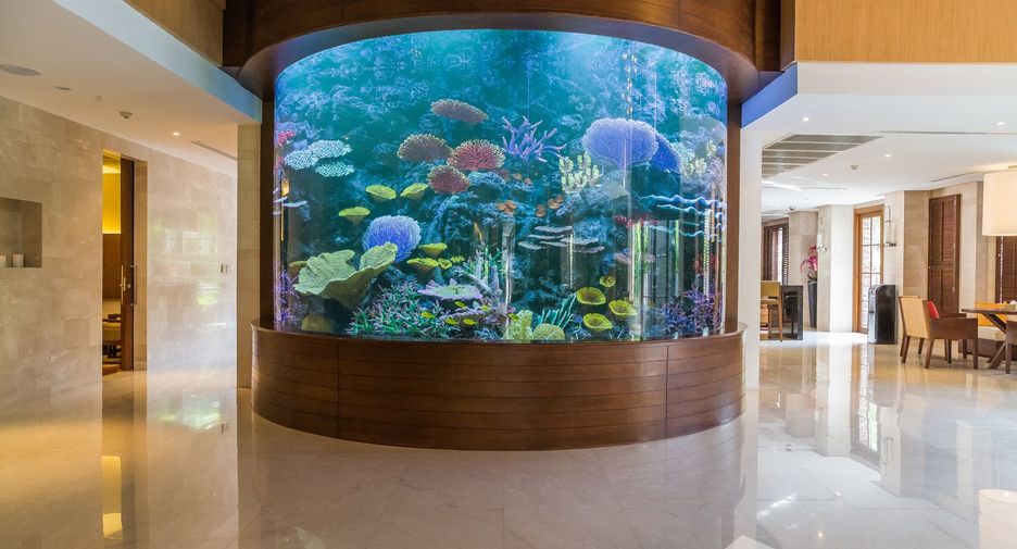Casa en venta y en alquiler de 6 habitaciones en Watthana, Bangkok