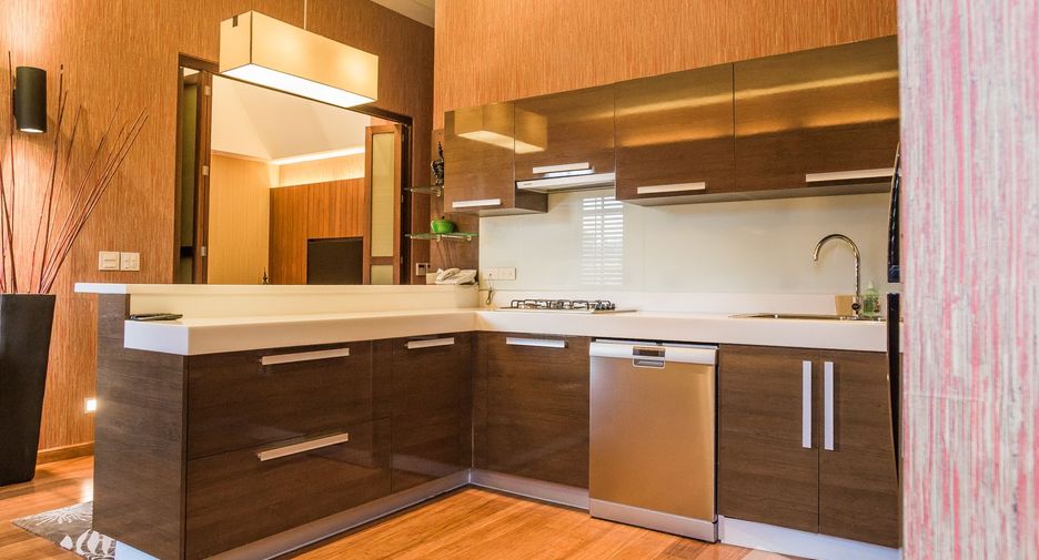 Haus zum Kauf und zur Miete mit 6 Zimmer in Watthana, Bangkok