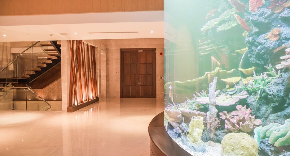 Haus zum Kauf und zur Miete mit 6 Zimmer in Watthana, Bangkok
