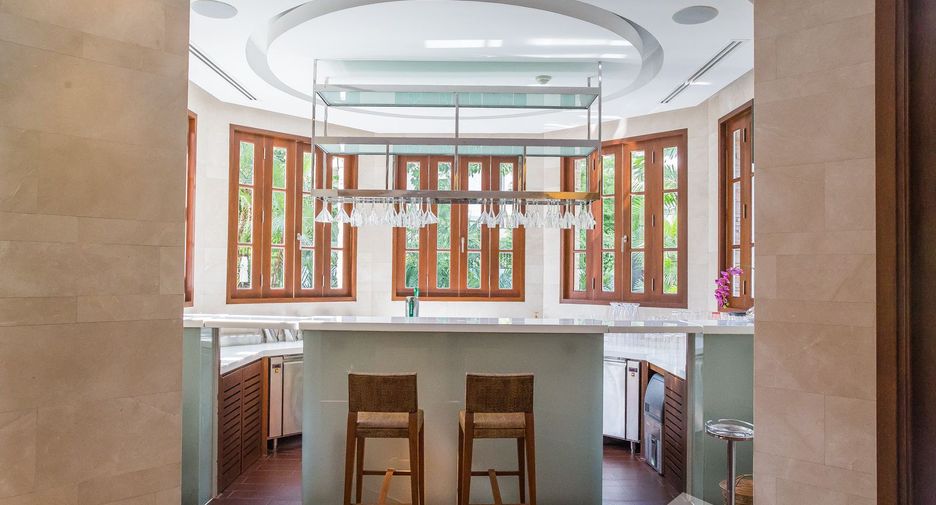 Haus zum Kauf und zur Miete mit 6 Zimmer in Watthana, Bangkok