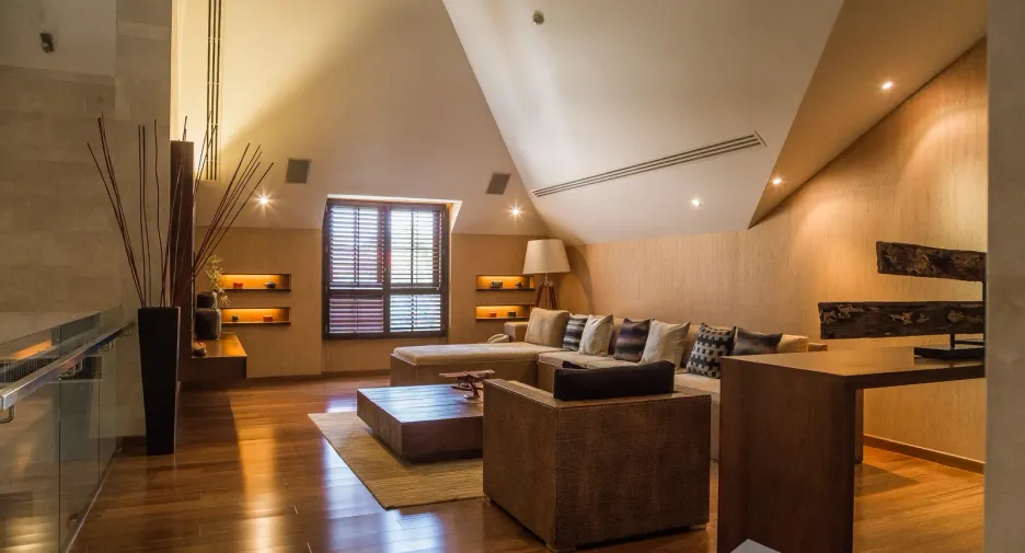 Casa en venta y en alquiler de 6 habitaciones en Watthana, Bangkok