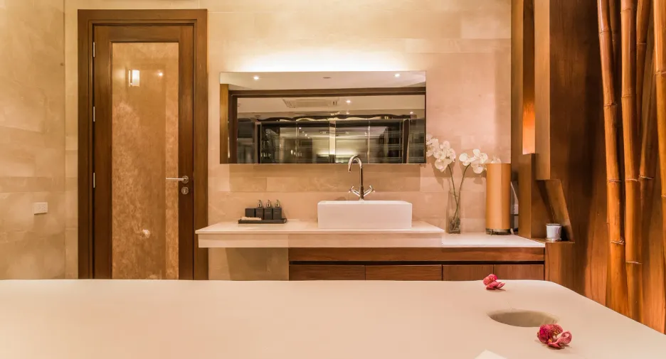 Casa en venta y en alquiler de 6 habitaciones en Watthana, Bangkok