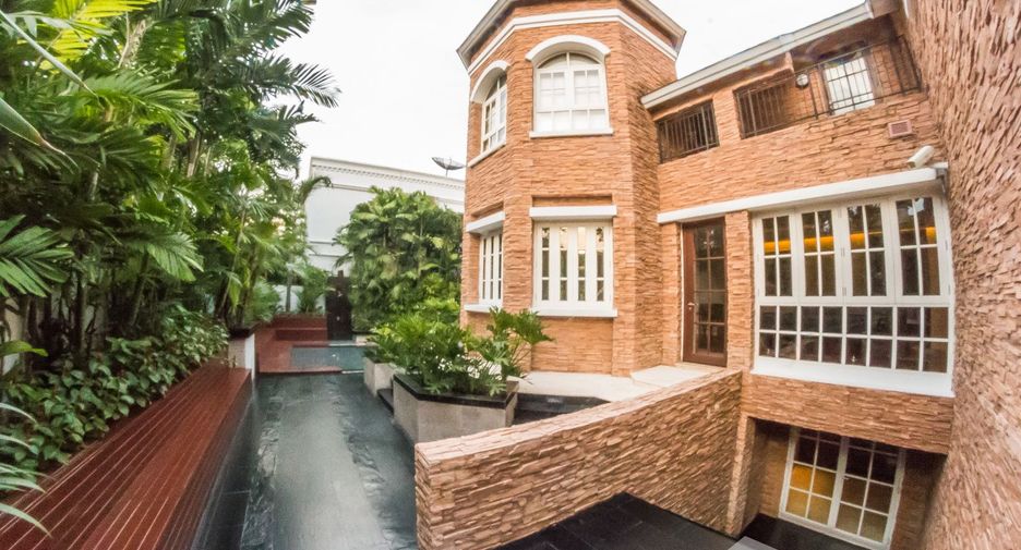 Haus zum Kauf und zur Miete mit 6 Zimmer in Watthana, Bangkok