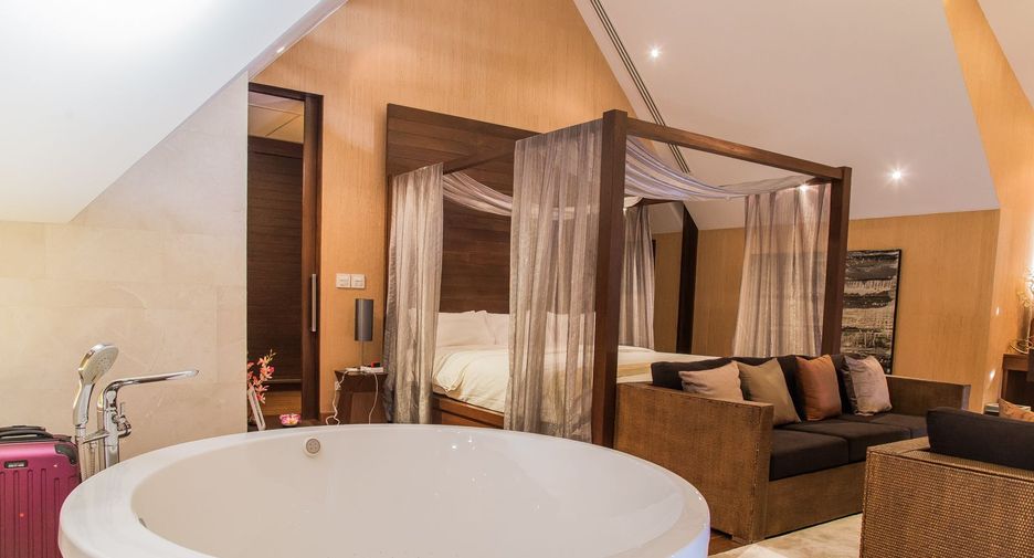 Casa en venta y en alquiler de 6 habitaciones en Watthana, Bangkok