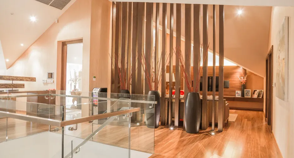 Casa en venta y en alquiler de 6 habitaciones en Watthana, Bangkok