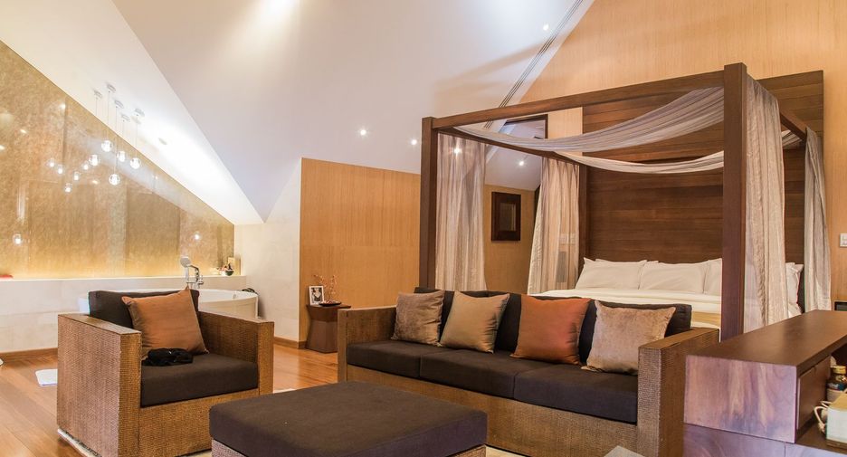 Casa en venta y en alquiler de 6 habitaciones en Watthana, Bangkok