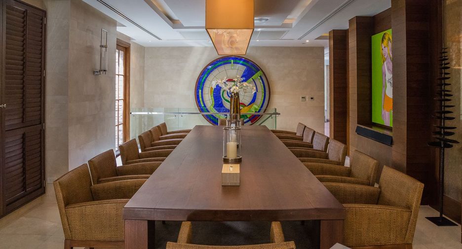 Haus zum Kauf und zur Miete mit 6 Zimmer in Watthana, Bangkok