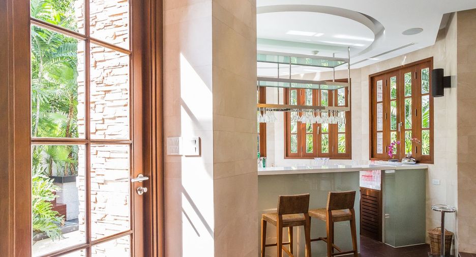 Haus zum Kauf und zur Miete mit 6 Zimmer in Watthana, Bangkok