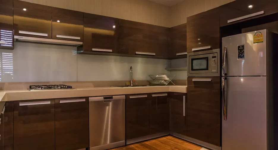 Casa en venta y en alquiler de 6 habitaciones en Watthana, Bangkok