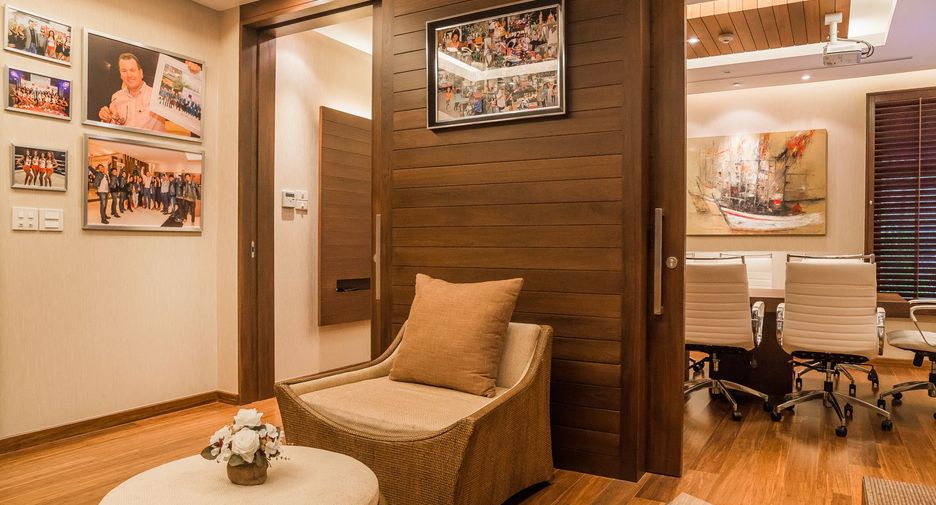 Haus zum Kauf und zur Miete mit 6 Zimmer in Watthana, Bangkok