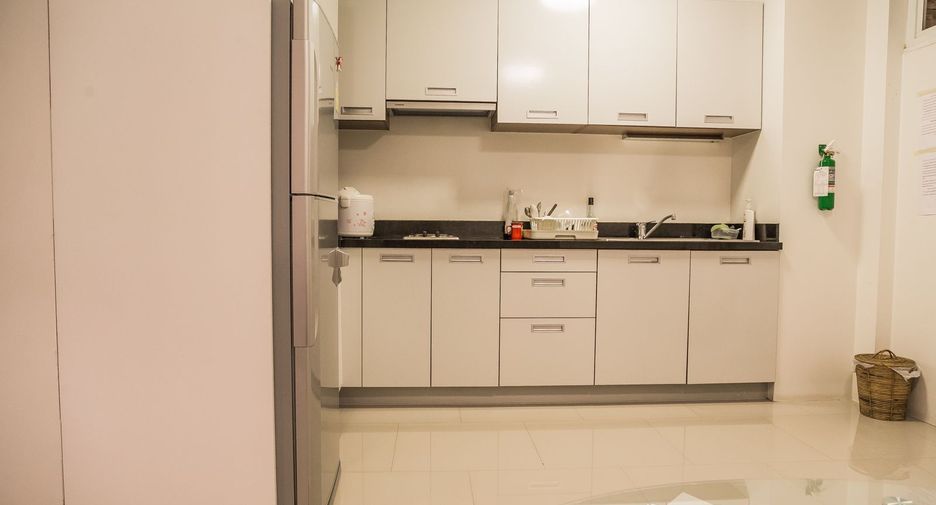 Haus zum Kauf und zur Miete mit 6 Zimmer in Watthana, Bangkok