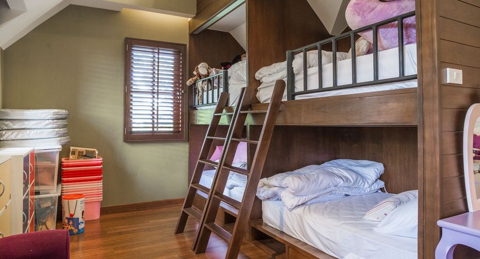 Haus zum Kauf und zur Miete mit 6 Zimmer in Watthana, Bangkok