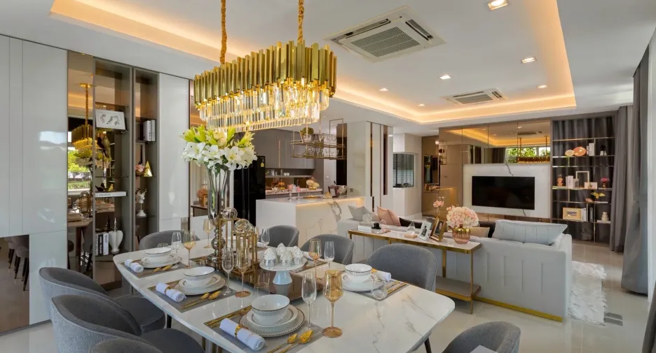 For sale and for rent 4 bedrooms house in Mueang Phuket, Phuket