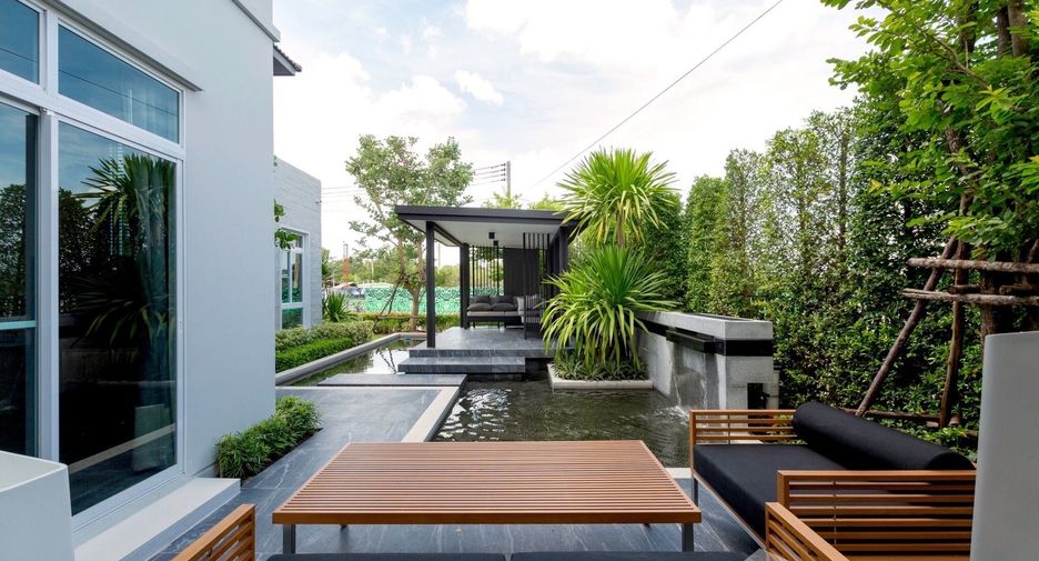 For sale and for rent 4 bedrooms house in Mueang Phuket, Phuket