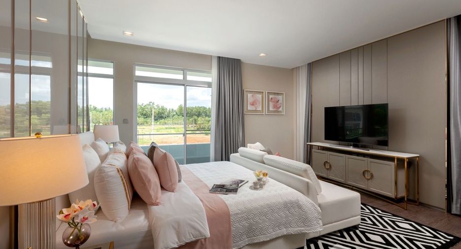 For sale and for rent 4 bedrooms house in Mueang Phuket, Phuket