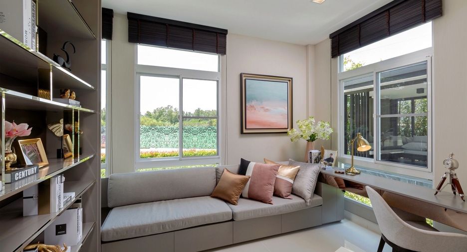 For sale and for rent 4 bedrooms house in Mueang Phuket, Phuket