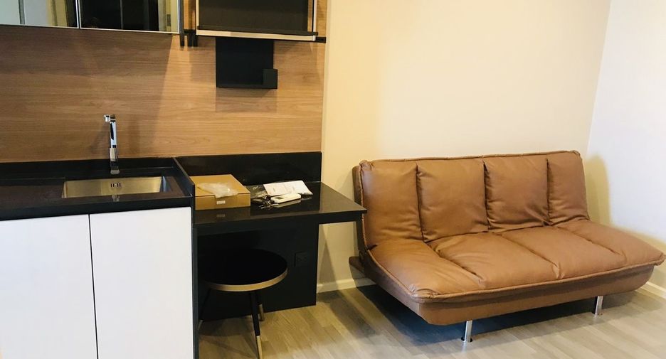 For sale 1 bed condo in Sathon, Bangkok