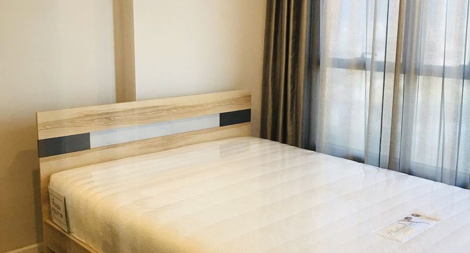 For sale 1 bed condo in Sathon, Bangkok