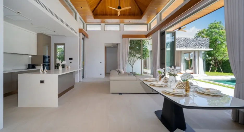 For sale 4 bedrooms villa in Thalang, Phuket