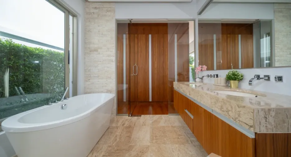 For sale 4 bedrooms villa in Thalang, Phuket