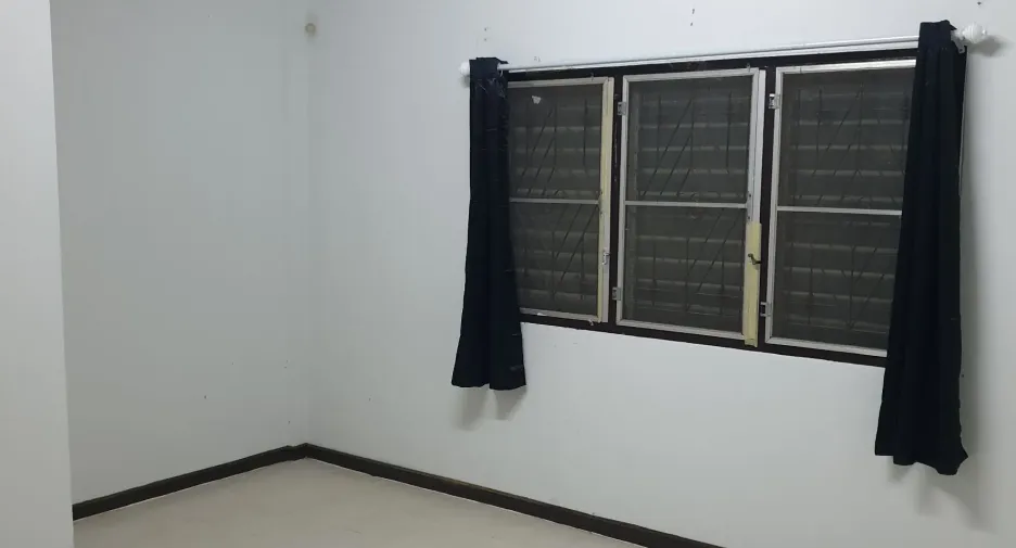 For rent 2 bedrooms townhouse in Mueang Khon Kaen, Khon Kaen