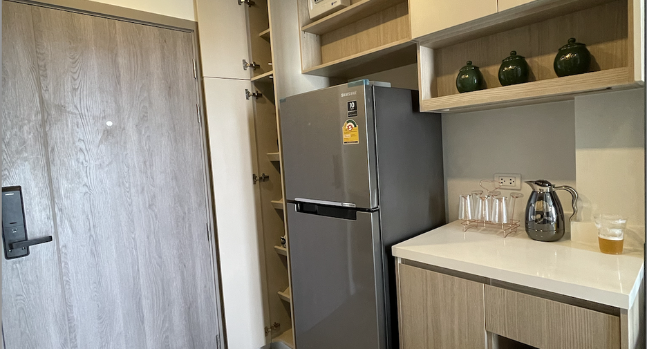 For sale 1 bed condo in Watthana, Bangkok