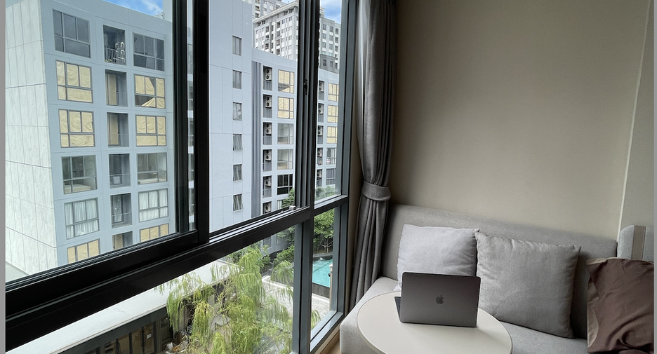 For sale 1 bed condo in Watthana, Bangkok