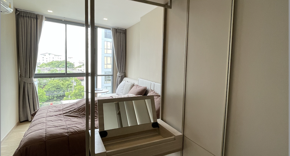 For sale 1 bed condo in Watthana, Bangkok