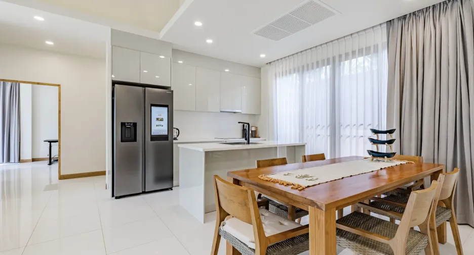 Villa en venta y en alquiler de 4 habitaciones en Thalang, Phuket