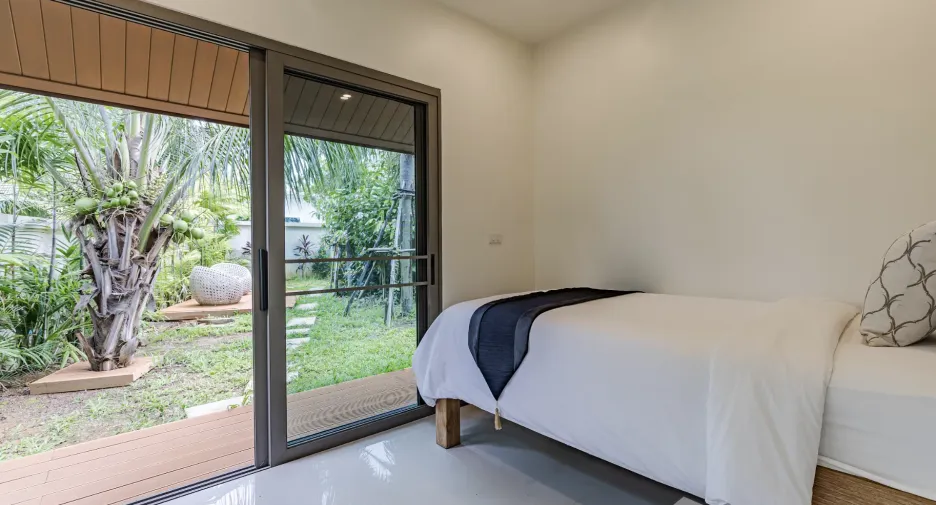Villa en venta y en alquiler de 4 habitaciones en Thalang, Phuket